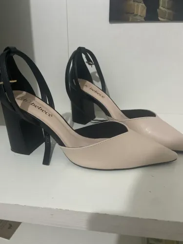 Scarpin Salto Alto Bicolor Bebecê 38