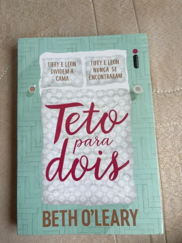 Livro Teto para Dois