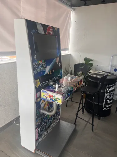 Fliperama com tela de 32?