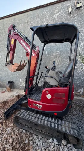 Yanmar Vio17