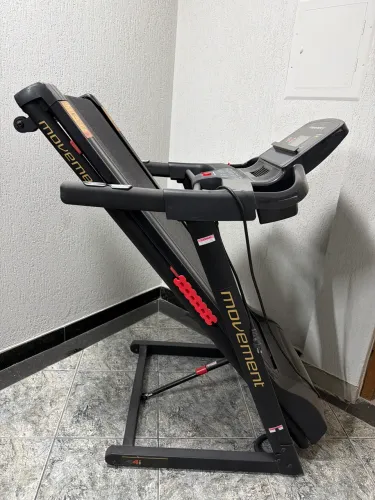 Esteira Movement R04i