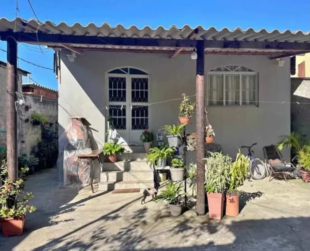 Micaela- Vendo casa em Mosqueiro
