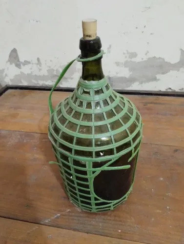 Antigo Garrafão de Vidro.