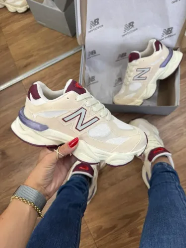 Tênis New balance 9060