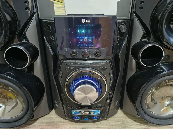 Mini System hifi LG MCD606 som poderoso 