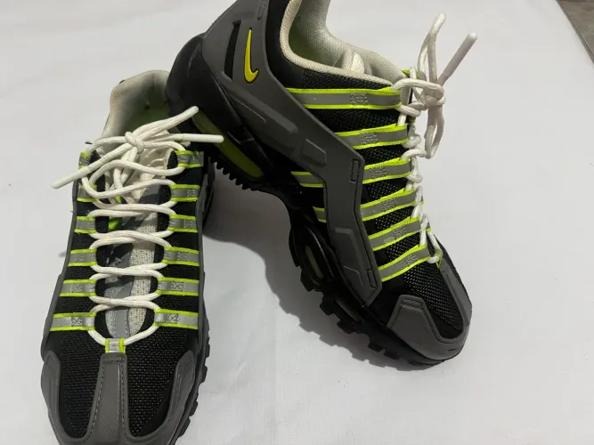 Tênis air max 95 NDSTRKT Neon Stadium Goods ( Original)