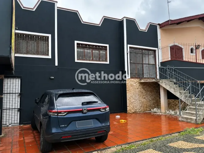 Casa para Venda e Locação, Frente e Fundos, Local de Super Movimento, Vila Teixeira, Campi