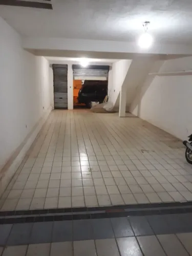 Alugo um ponto comercial bem localizado 