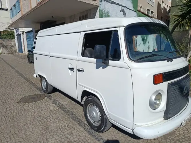 Volkswagen Kombi Furgão 1.4 MI Total Flex 8V 2013