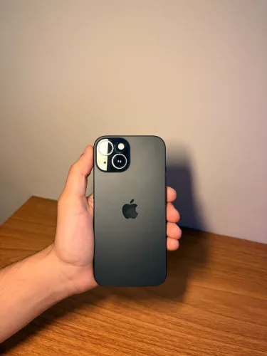 iPhone 15 128gb - 88% de bateria