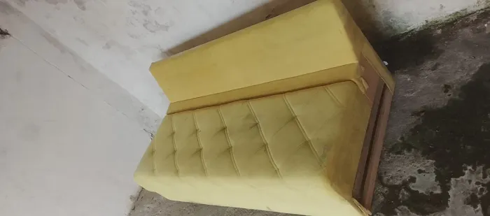 Sofá dois lugares
