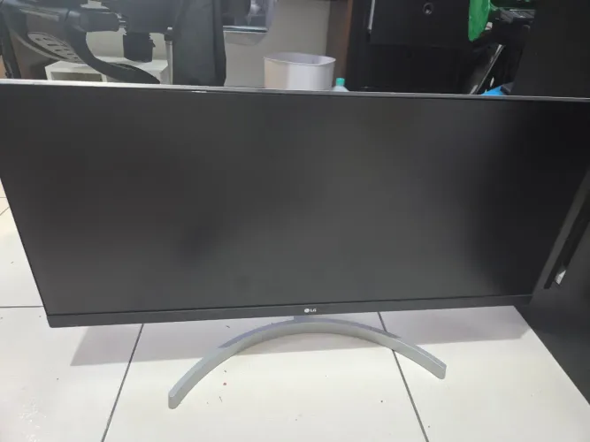 Monitor LG 29" IPS UltraWide 29WK600 - Branco (HDMI/DisplayPort)