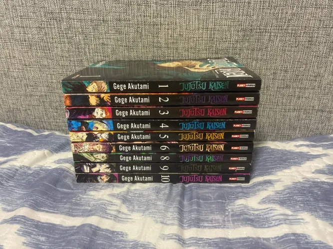 Mangá Jujutsu Kaisen volumes 1-6, 8-10