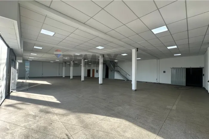 Galpão para Locação - 1100m - R$20.000,00 - Americana -São Paulo