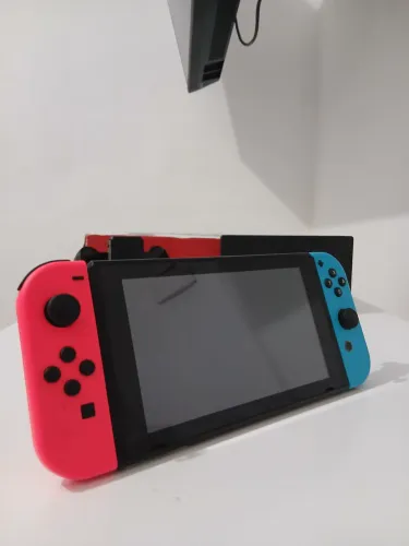 Nintendo Switch Em Estado de Novo