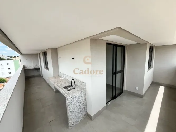 Apartamento 3Q c/ suíte e varanda gourmet no Santa Mônica Pronto p/ morar