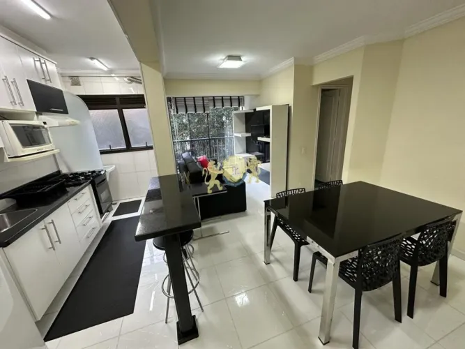 Flat mobiliado à venda no Itaim Bibi| 56m² | 2 Dormitórios | 1 Vaga de Garagem