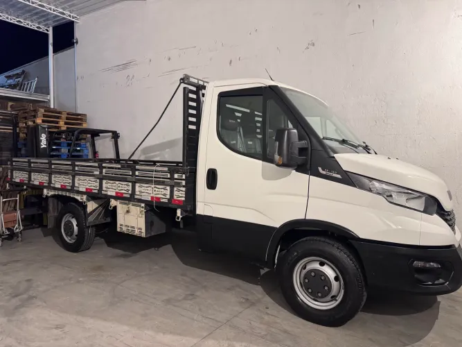 Iveco Daily Chassi 35-150 Longo 3.0 (die.)(e5) 2021