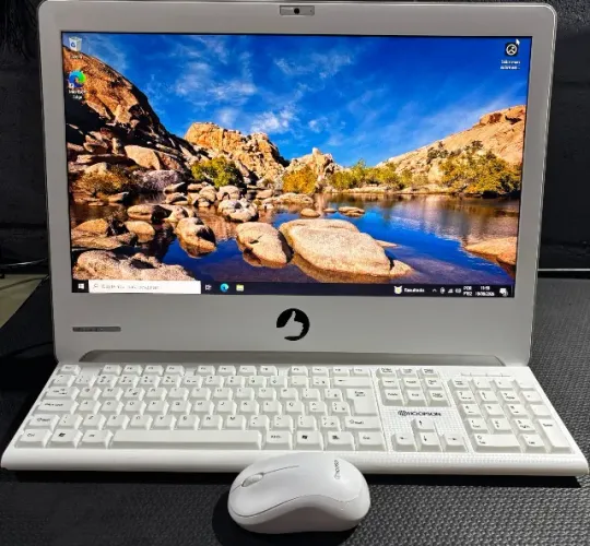 PC All-in-One Positivo UDI3150 - 4GB RAM + SSD 120GB