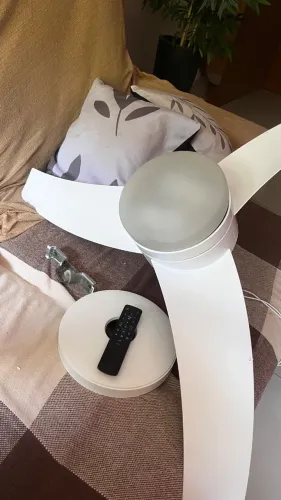 Ventilar de teto ARNO com controle remoto