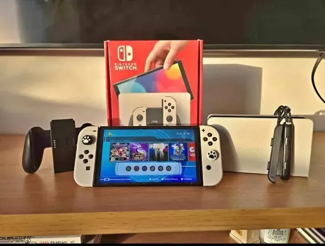 NITENDO SWITCH OLED (DESBLOQUEADO 256G)