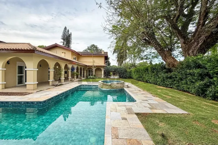 Casa Locação, 4 suites, 5 vagas, 453m², R$ 16.000, 00 Cond. Lago Azul Araçoiaba da Serra/