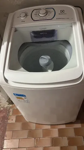 Máquina de lavar 11kg Electrolux