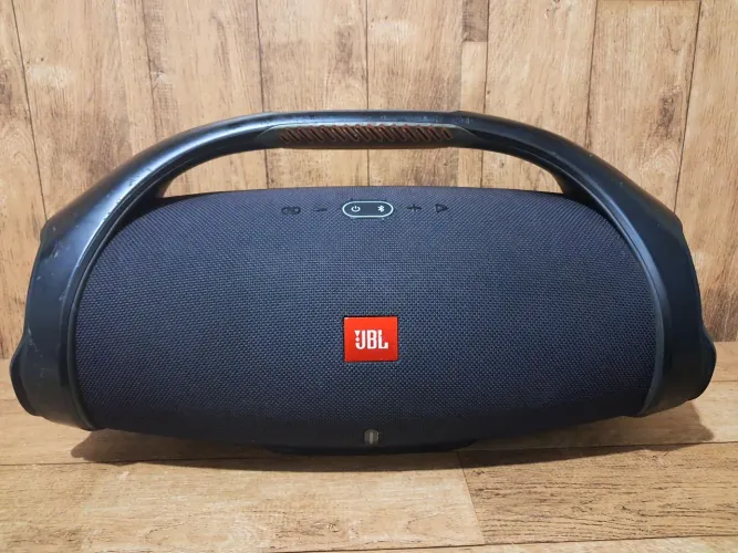 Jbl bombox x2