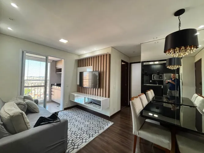 Apartamento com 2 quartos para alugar, 50 m² por R$ 3.460/mês - Vila Curuçá - Santo André/