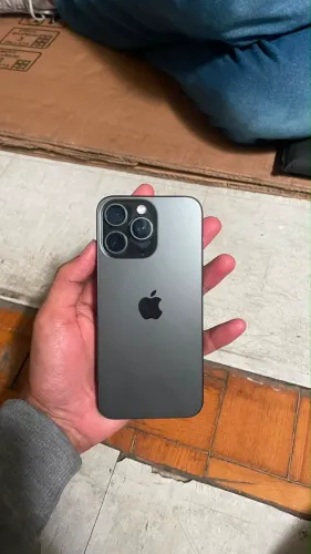iPhone 15 pro Max 512