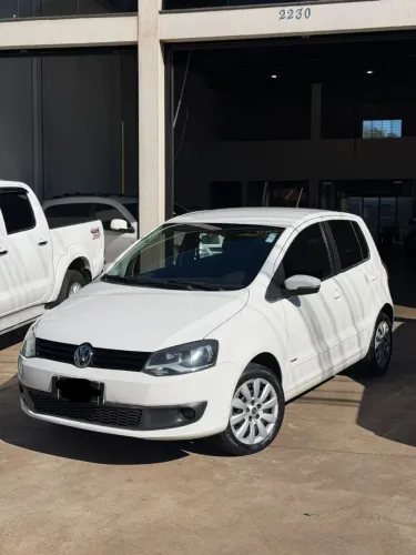 Volkswagen Fox 1.0 MI Total Flex 8V 5P 2014