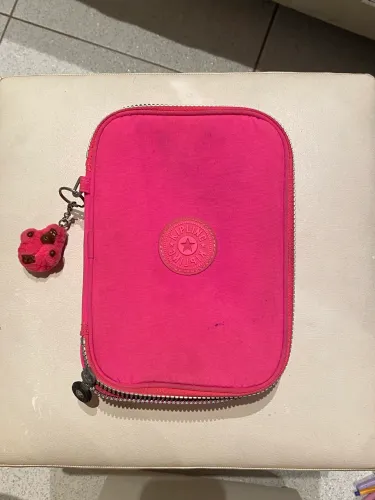 Estojo Kipling 100 pens