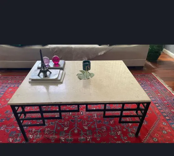 Mesa de mármore 