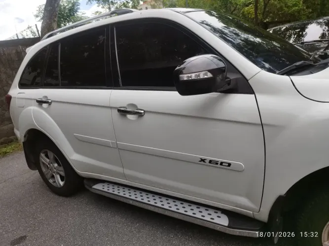 Lifan X60 1.8 16V 128cv 5P Mec. 2015
