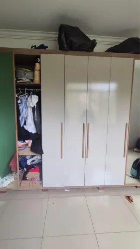 Guarda roupa