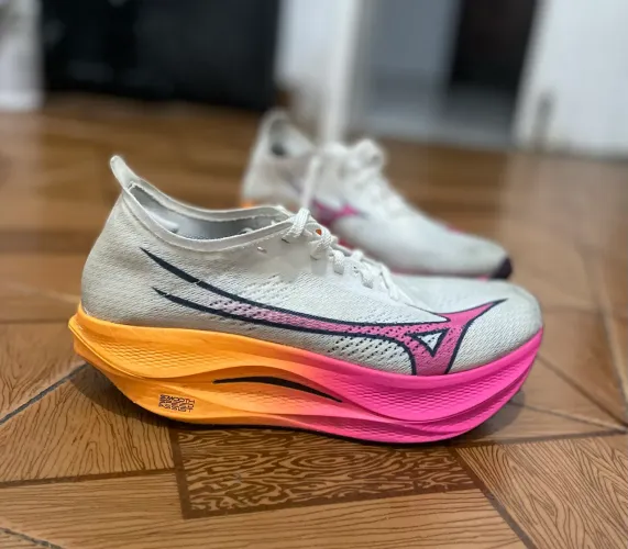 Mizuno Rebelion Pro Low