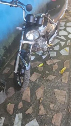 Titan 125