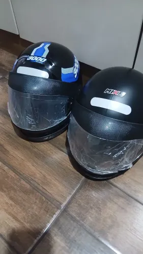 ? VENDO DOIS CAPACETES NOVOS!