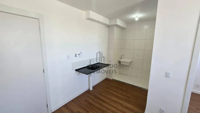 Apartamento com Vista Livre para Aluguel 2 Dormitórios | 1 Banheiro | Lazer Completo!