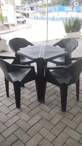 JOGO DE MESAS DIAMONT (MESA + 4 CADEIRAS) TEMOS 3 JOGOS