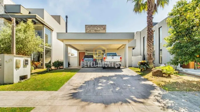 Sua nova casa em um condomínio de alto padrão!