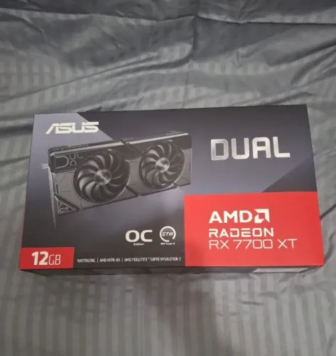 RX 7700 XT 12gb Asus Dual ( Melhor que a RX 9060 XT 16gb e 8gb )