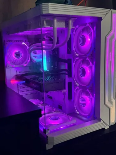 Computador Gamer Ryzen 7700 - RTX 5060 3 Fans - DDR5 32GB Ram 6000Mhz