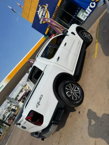 Ford Ranger Limited+ 3.0 V6 4X4 CD TB DIE AUT 2026