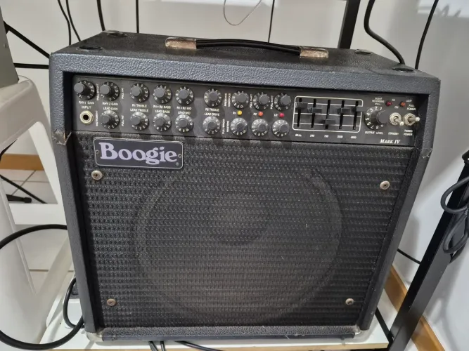 Amplificador Mesa Boogie Mark IV