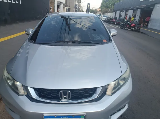 Honda Civic Sedan LXR 2.0 Flexone 16V Aut. 4P 2014