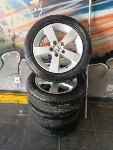 Rodas original do Civic <br> aro 16 <br>Pneus 205/55<br>$1600