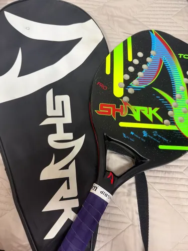 Raquete Beach Tennis Shark Tour Pro + Capa - Usada