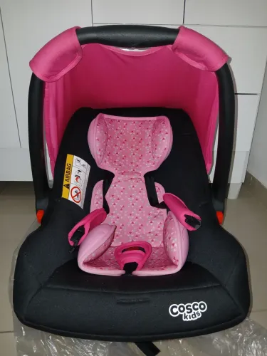 Bebê conforto cosco 