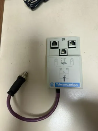 Módulo Schneider Telemecanique VW3CANTAP2 CANopen TAP